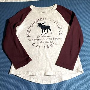 Abercrombie kids shirt size 5/6.  Heather Beige and garnet colored & moose logo